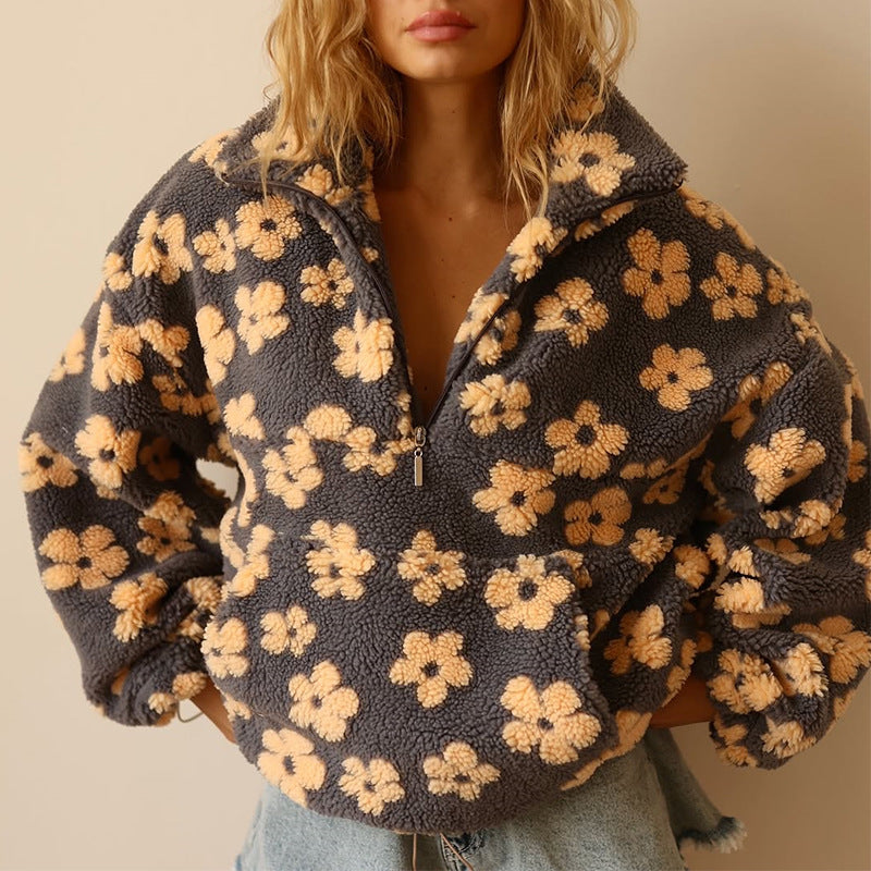 Aveline Petal Fleece Women's Pullover